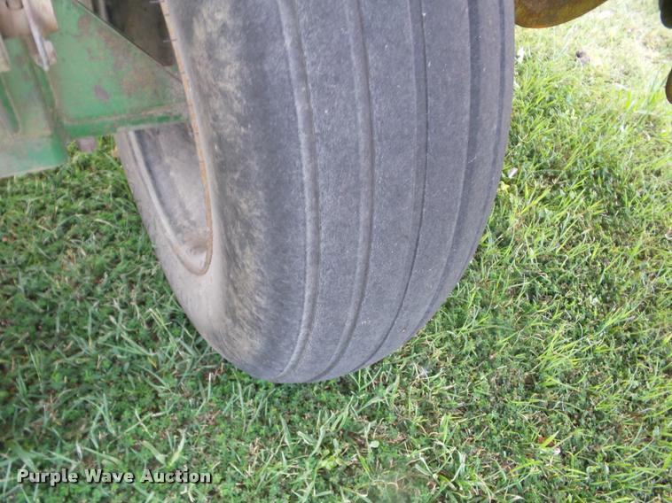 image for item K6404 Great Plains Solid Stand 30 grain drill