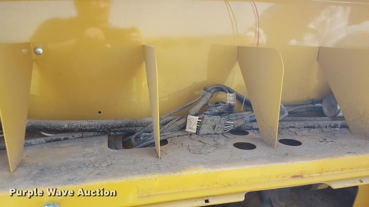 image for item L1499 Vermeer 665 Rancher round baler