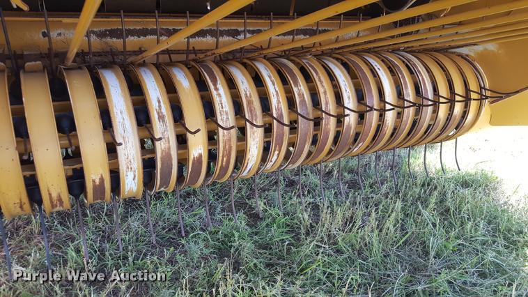 image for item L1499 Vermeer 665 Rancher round baler