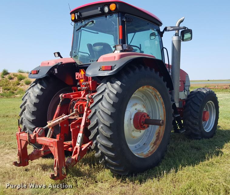 image for item L1500 McCormick XTX200 MFWD tractor