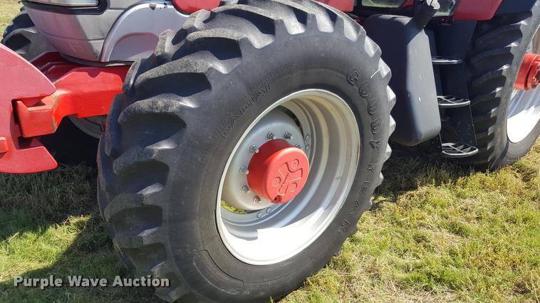 image for item L1500 McCormick XTX200 MFWD tractor