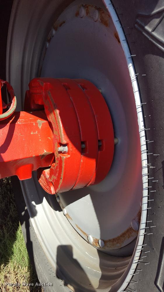 image for item L1500 McCormick XTX200 MFWD tractor