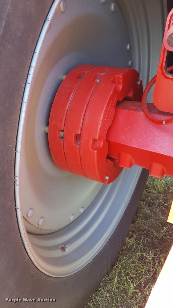 image for item L1500 McCormick XTX200 MFWD tractor