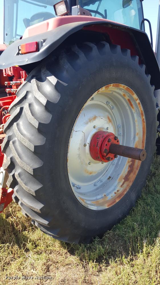 image for item L1500 McCormick XTX200 MFWD tractor