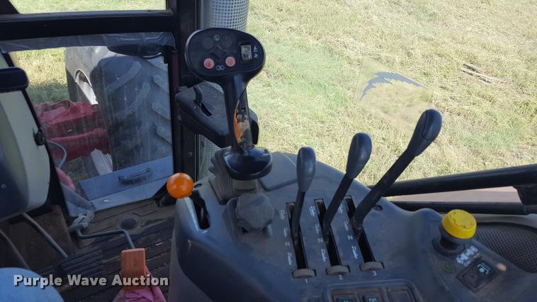 image for item L1500 McCormick XTX200 MFWD tractor