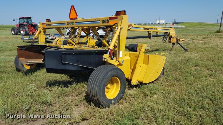 image for item L1501 Vermeer 1030 pull type windrower