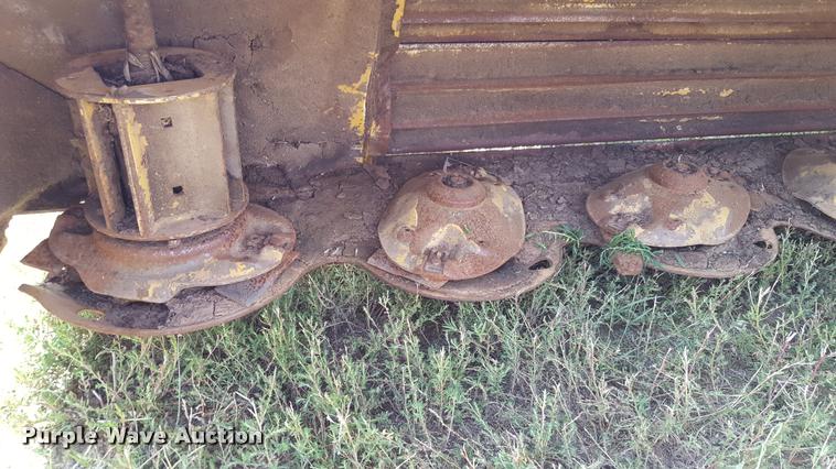 image for item L1501 Vermeer 1030 pull type windrower