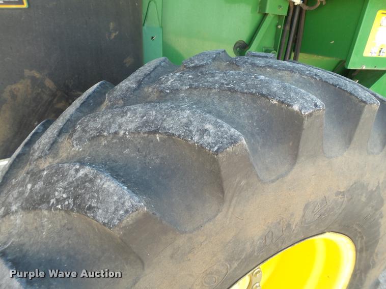 image for item L1502 2010 John Deere 9770 combine