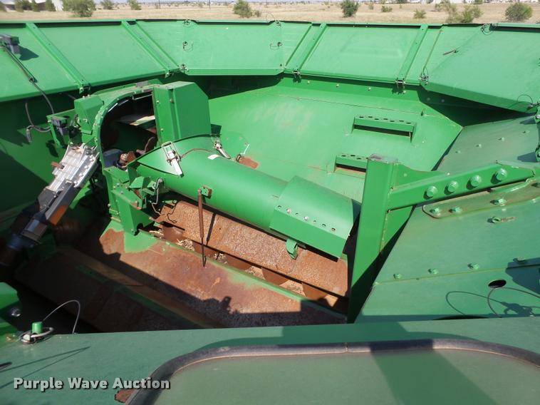 image for item L1502 2010 John Deere 9770 combine