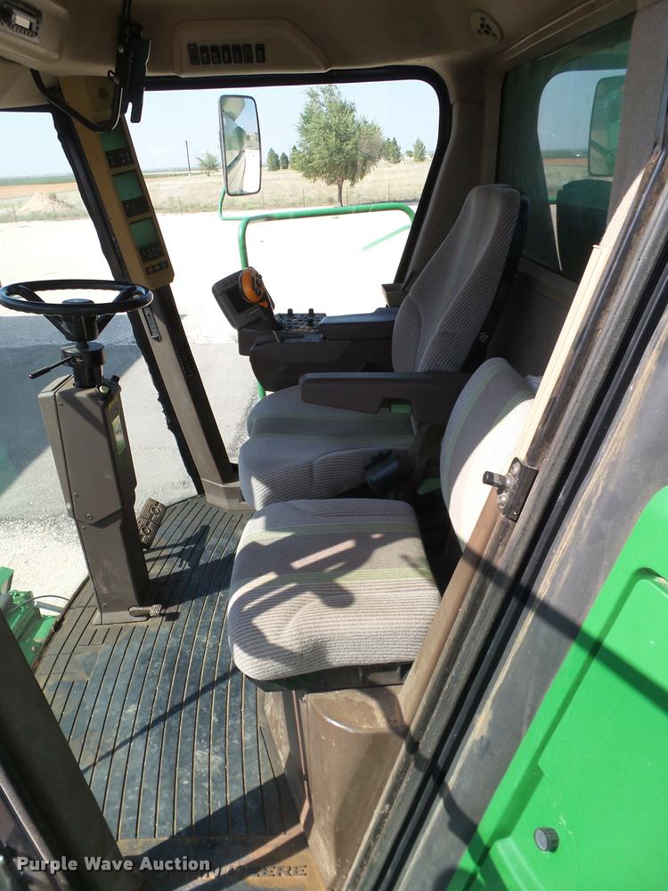 image for item L1502 2010 John Deere 9770 combine