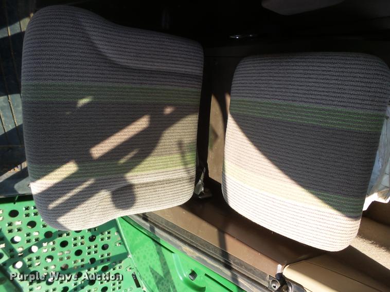 image for item L1502 2010 John Deere 9770 combine