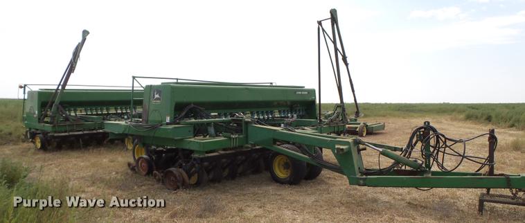 image for item L6651 (2) John Deere 750 no-till grain drills