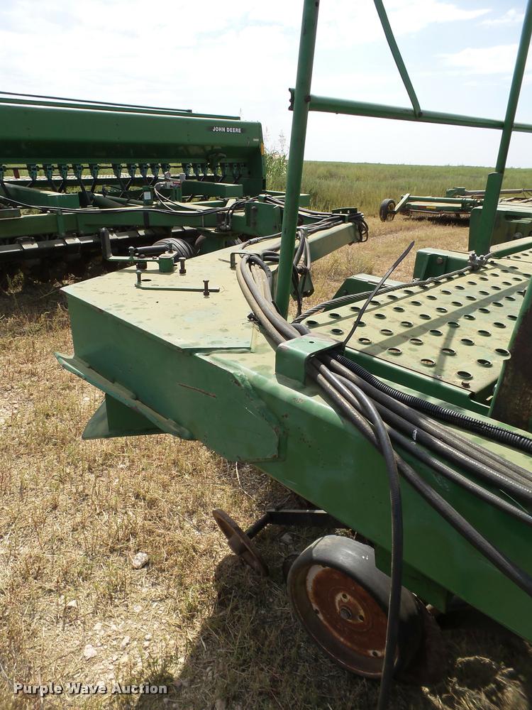 image for item L6651 (2) John Deere 750 no-till grain drills