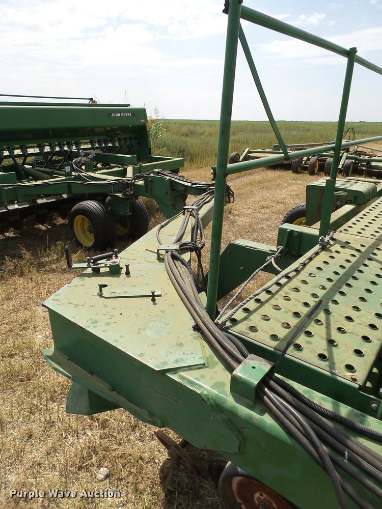 image for item L6651 (2) John Deere 750 no-till grain drills