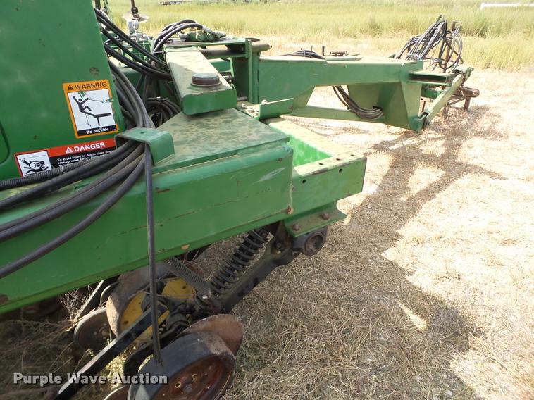 image for item L6651 (2) John Deere 750 no-till grain drills