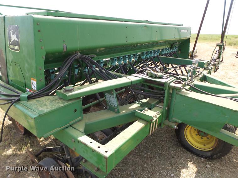 image for item L6651 (2) John Deere 750 no-till grain drills