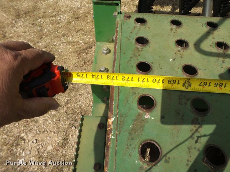 image for item L6651 (2) John Deere 750 no-till grain drills