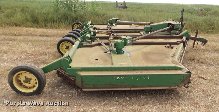 image for item L6652 John Deere 2018 batwing rotary mower
