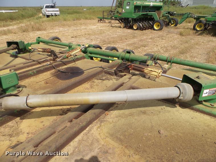 image for item L6652 John Deere 2018 batwing rotary mower