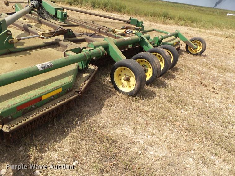 image for item L6652 John Deere 2018 batwing rotary mower