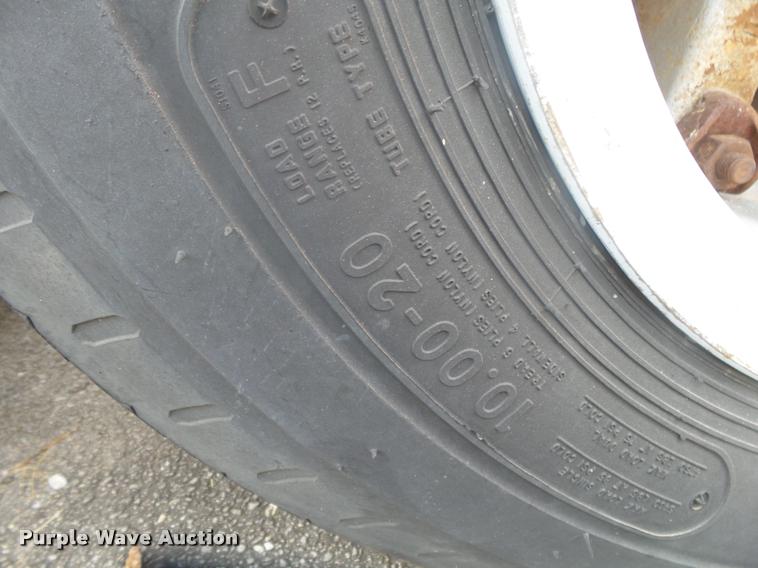 image for item DB7398 1980 Trailmobile dry van trailer