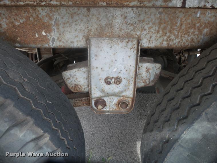 image for item DB7398 1980 Trailmobile dry van trailer