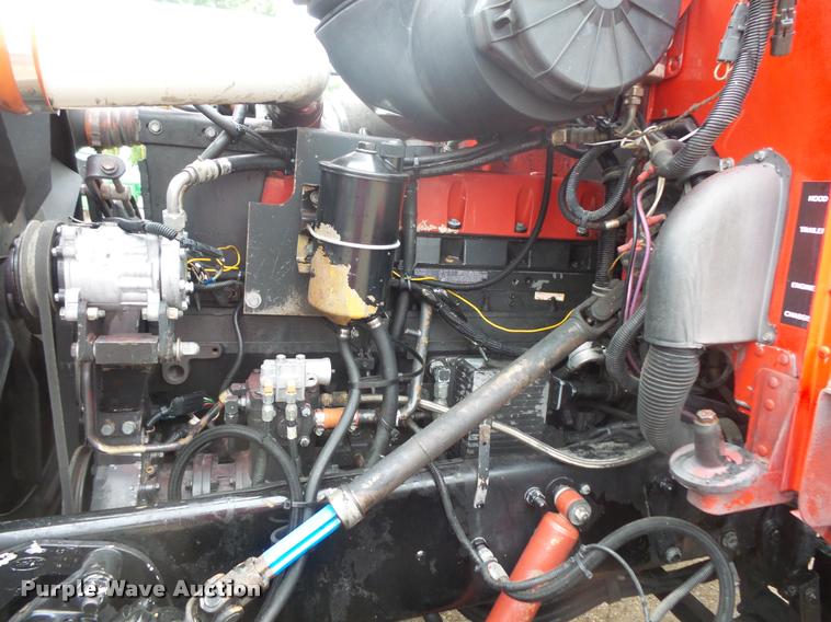 image for item DB8166 1996 Peterbilt 385 semi truck