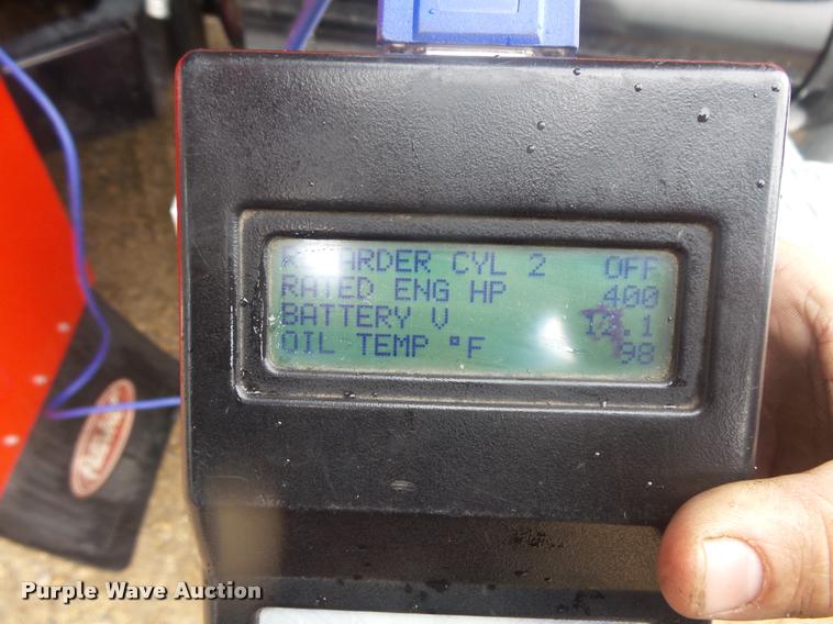 image for item DB8166 1996 Peterbilt 385 semi truck