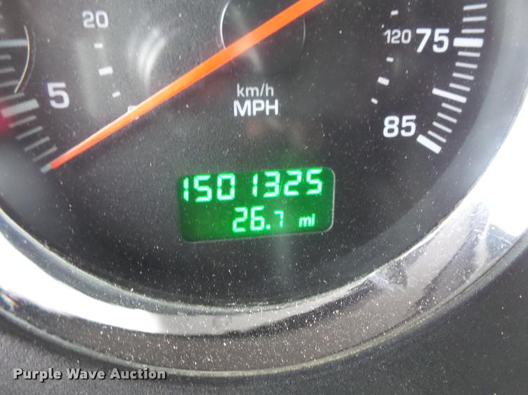 image for item DB8172 2007 Kenworth T800 semi truck