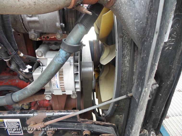 image for item DB8172 2007 Kenworth T800 semi truck