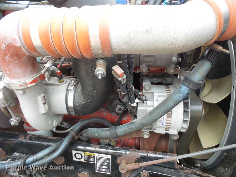 image for item DB8172 2007 Kenworth T800 semi truck