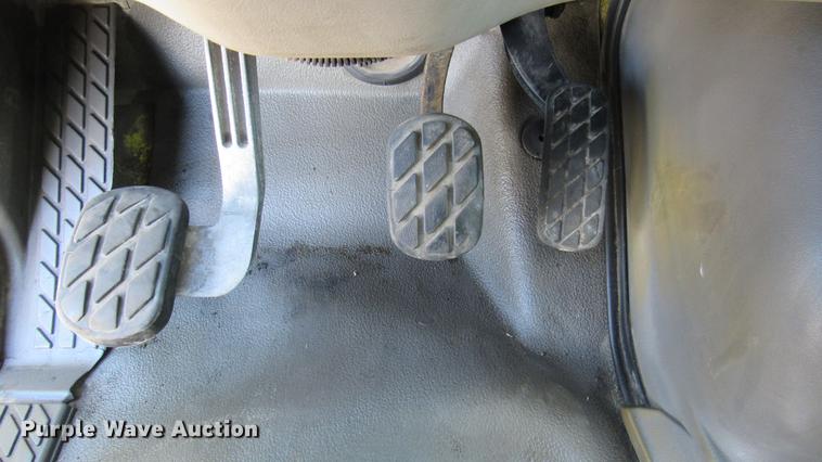 image for item DC2247 2007 Sterling A9500 semi truck