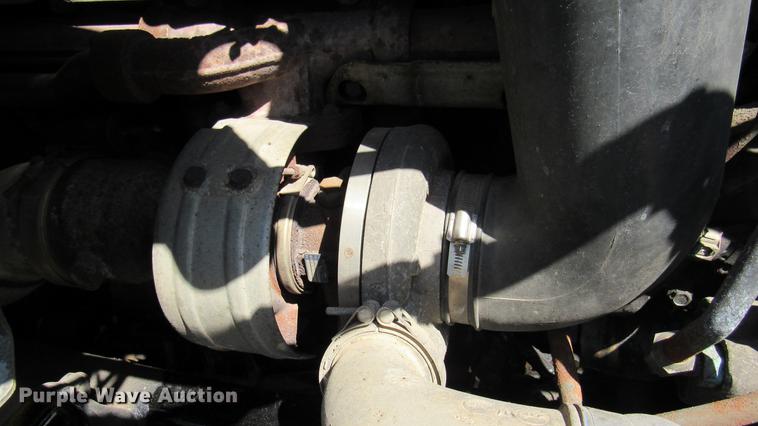 image for item DC2247 2007 Sterling A9500 semi truck