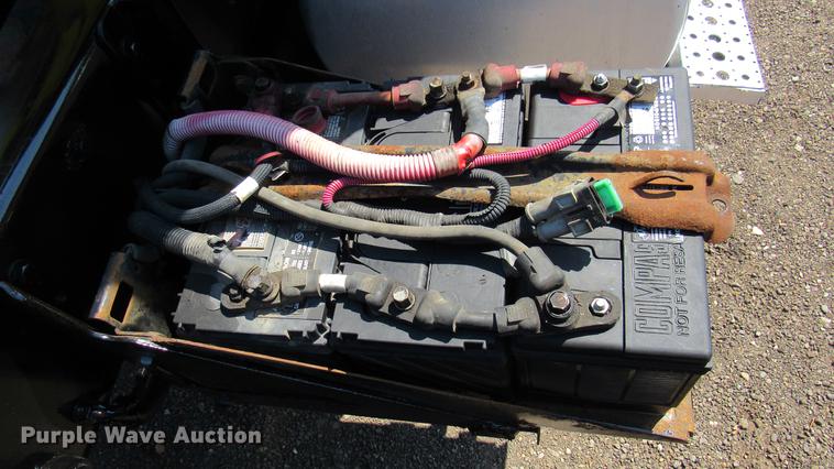 image for item DC2247 2007 Sterling A9500 semi truck