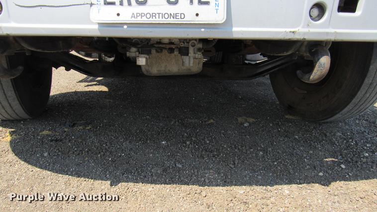 image for item DC2247 2007 Sterling A9500 semi truck