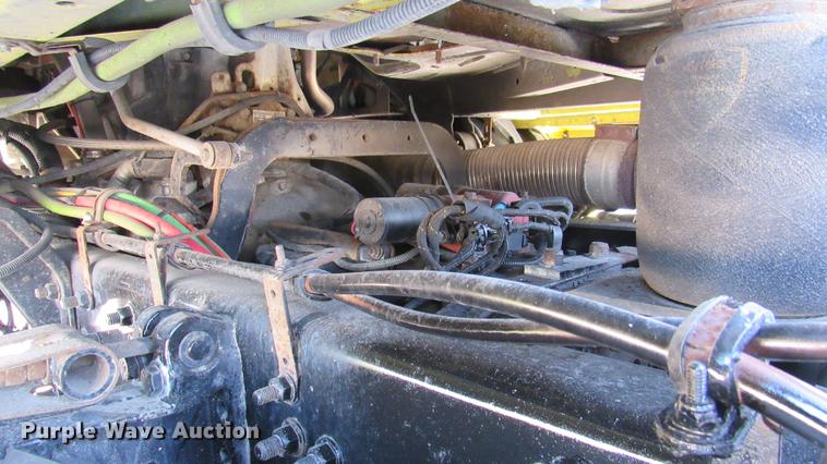 image for item DC2247 2007 Sterling A9500 semi truck