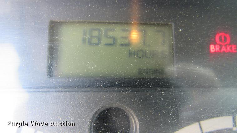 image for item DC2248 2010 Freightliner Cascadia CA113DC semi truck