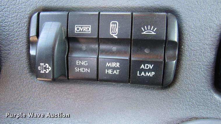 image for item DC2248 2010 Freightliner Cascadia CA113DC semi truck