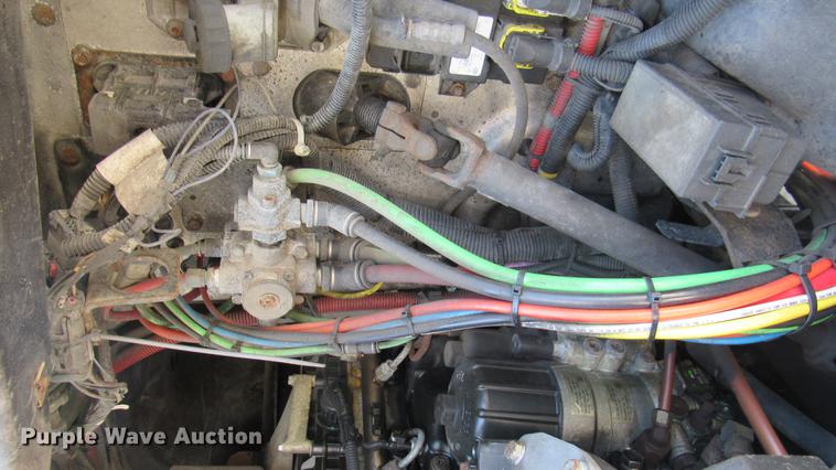 image for item DC2248 2010 Freightliner Cascadia CA113DC semi truck