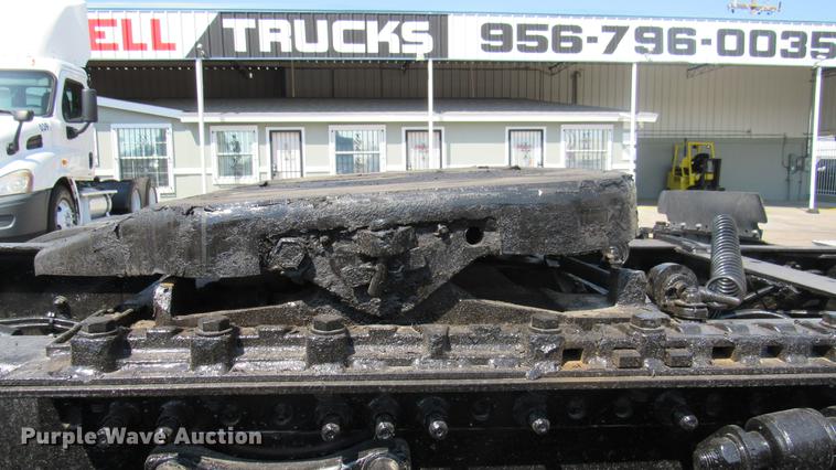 image for item DC2248 2010 Freightliner Cascadia CA113DC semi truck