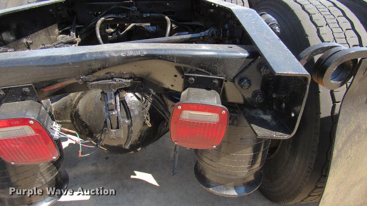 image for item DC2248 2010 Freightliner Cascadia CA113DC semi truck