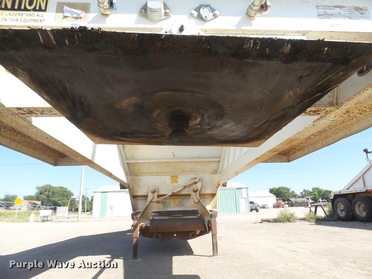 image for item DC3873 2012 Construction Specialist Packmule BDT-40 bottom dump trailer