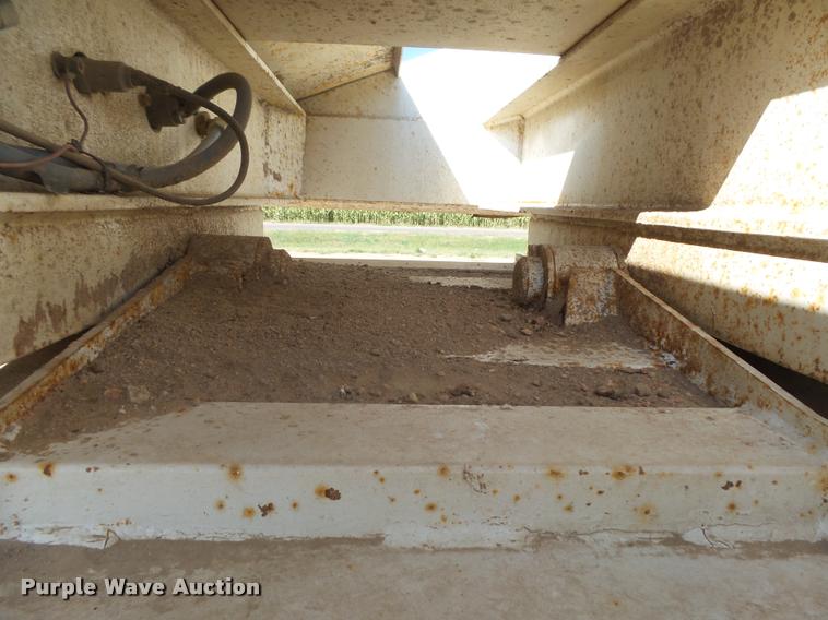 image for item DC3873 2012 Construction Specialist Packmule BDT-40 bottom dump trailer