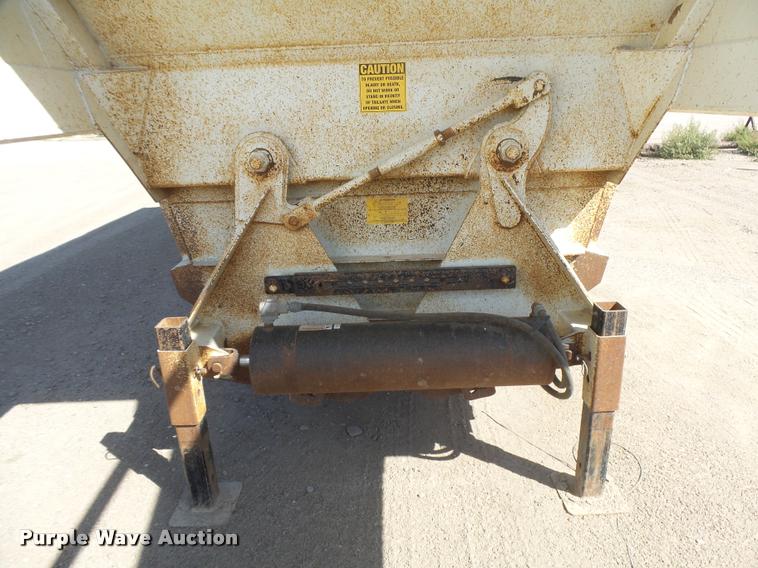 image for item DC3873 2012 Construction Specialist Packmule BDT-40 bottom dump trailer