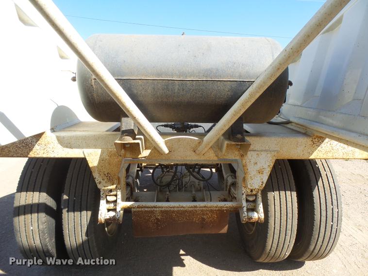 image for item DC3873 2012 Construction Specialist Packmule BDT-40 bottom dump trailer