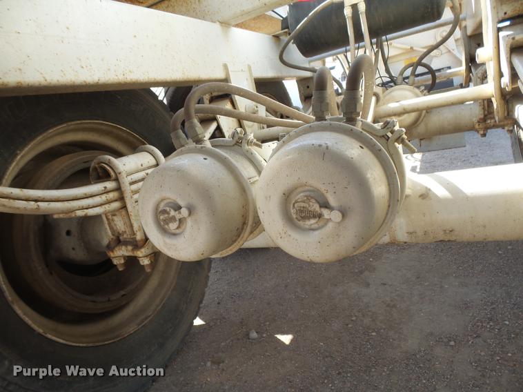 image for item DC3873 2012 Construction Specialist Packmule BDT-40 bottom dump trailer