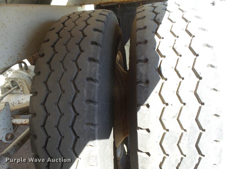 image for item DC3873 2012 Construction Specialist Packmule BDT-40 bottom dump trailer