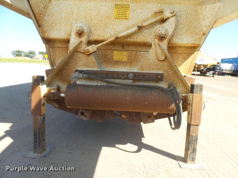 image for item DC3874 2012 Construction Specialist Packmule BDT-40 bottom dump trailer