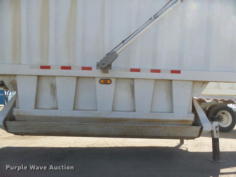 image for item DC3874 2012 Construction Specialist Packmule BDT-40 bottom dump trailer