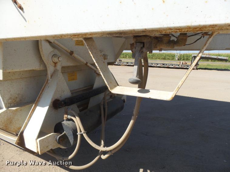 image for item DC3874 2012 Construction Specialist Packmule BDT-40 bottom dump trailer